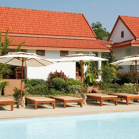 Armonia Village Resort And Spa Chumphon Luaran gambar