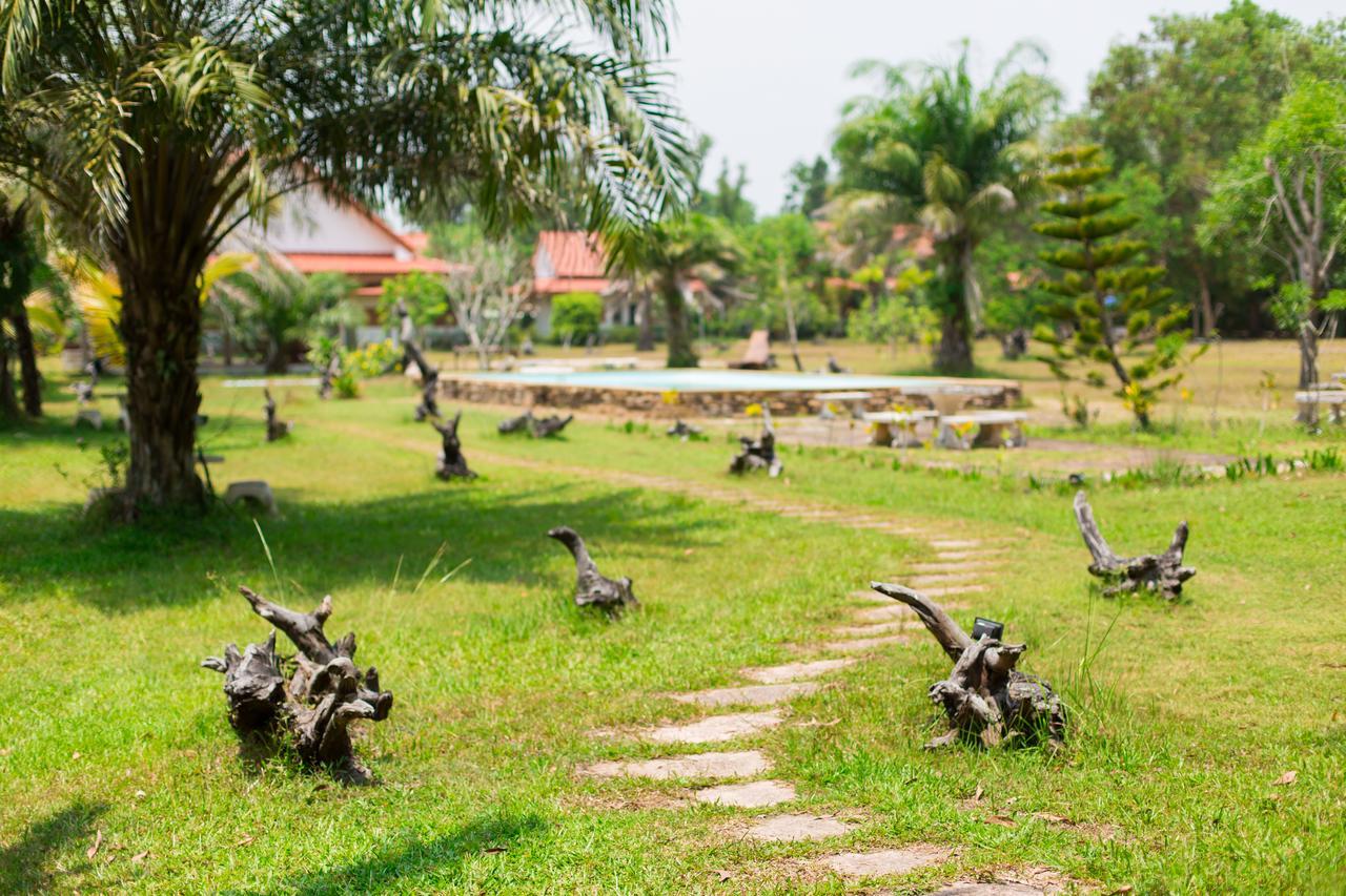 Armonia Village Resort And Spa Chumphon Luaran gambar