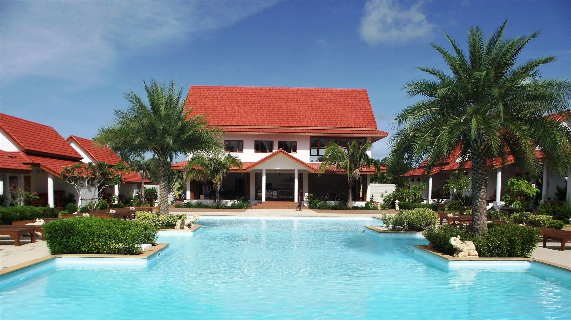 Armonia Village Resort And Spa Chumphon Luaran gambar